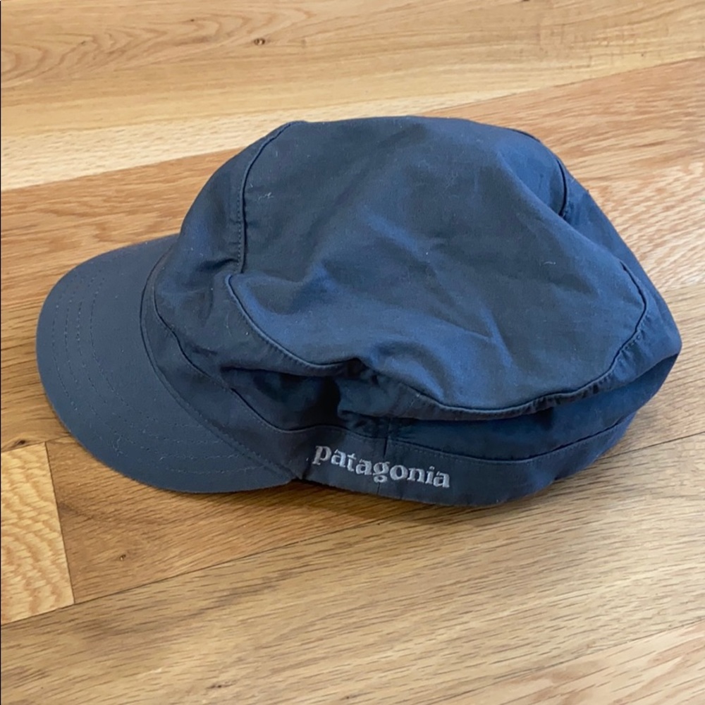 Patagonia hat size large